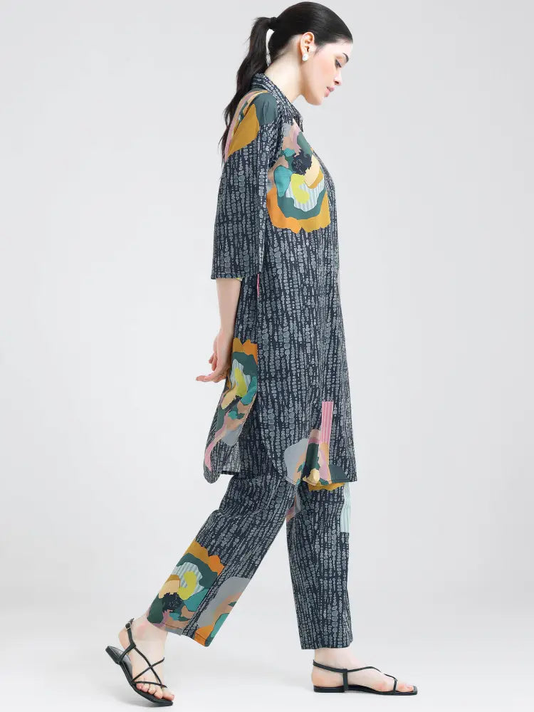 Black Abstract Floral Printed Cotton Cambric Co-ords Kurti Set - Kurta Set