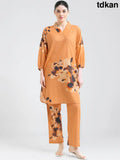 Peach Floral Printed Cotton Cambric Kurti Set - Kurta Set